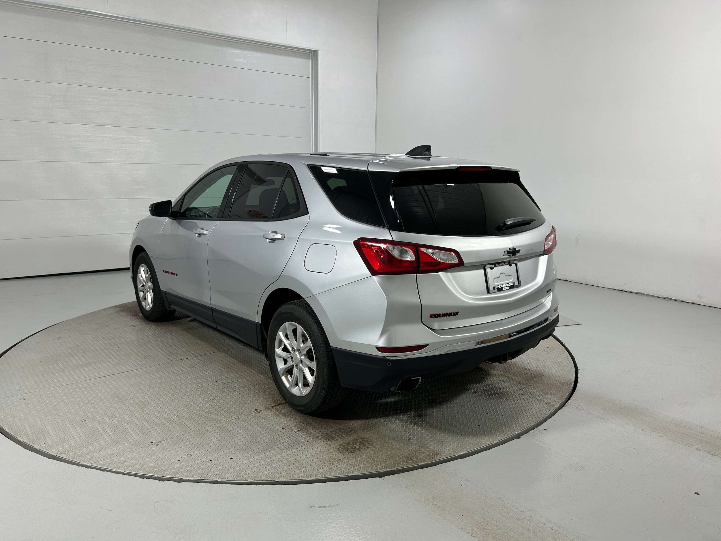 Used 2019 Chevrolet Equinox LT AWD/4WD image 22