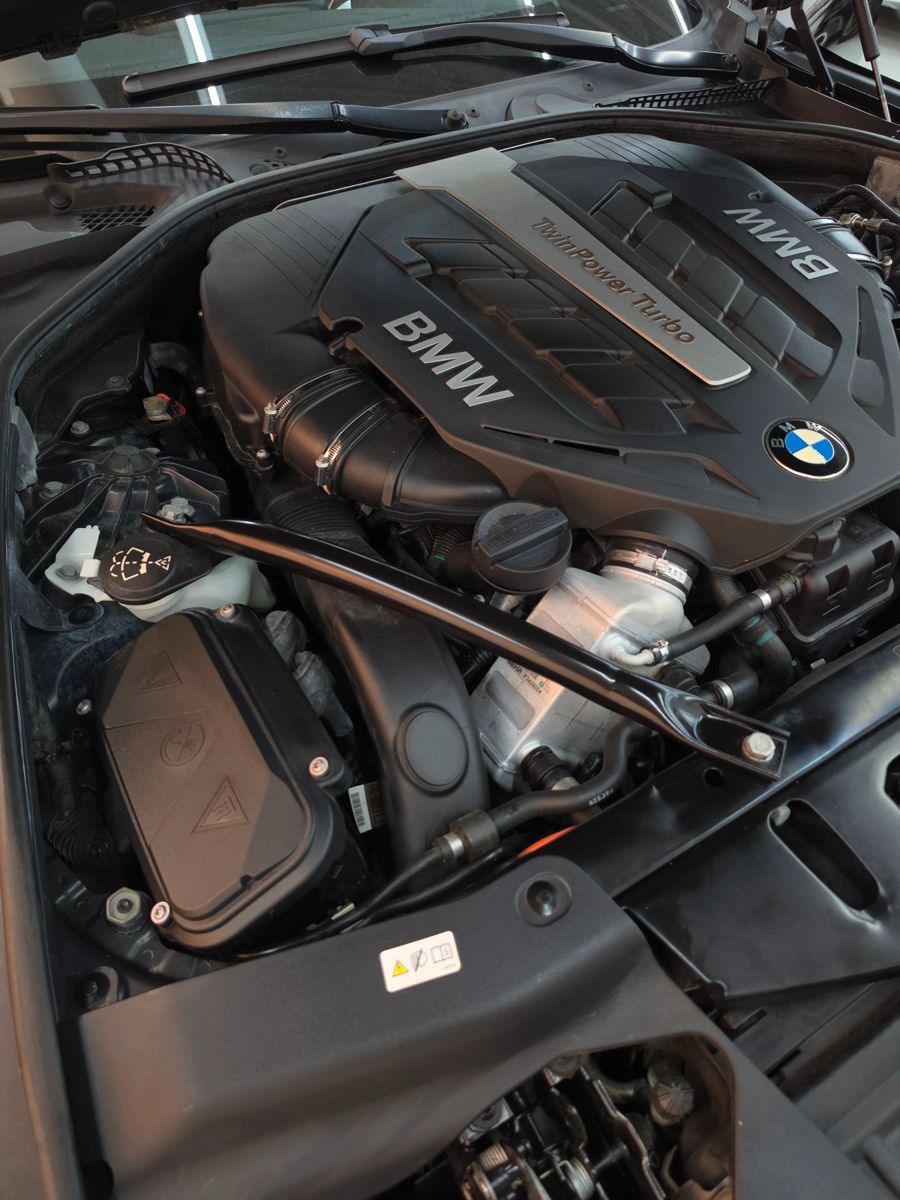 Used 2012 BMW 650i Convertible RWD image 28