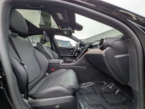 Used 2024 Mercedes-Benz C 300 Sedan image 21