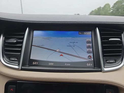 Used 2019 INFINITI QX50 Essential w/ Premium Heat Package AWD/4WD image 29