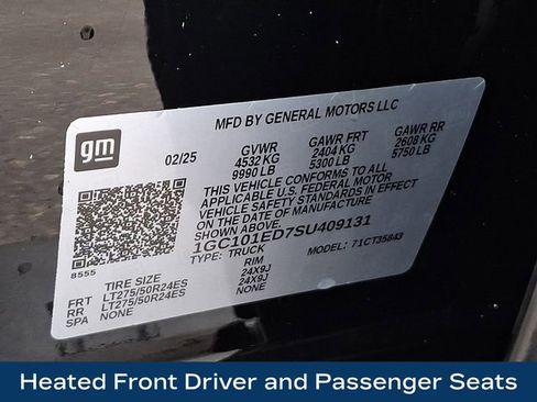 Used 2025 Chevrolet Silverado EV RST image 29