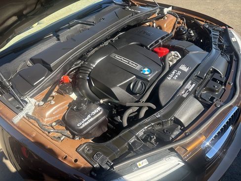 Used 2012 BMW 135i Convertible image 56