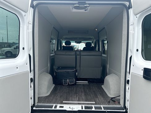 Used 2023 RAM ProMaster 1500 w/ Driver Convenience Group FWD image 26