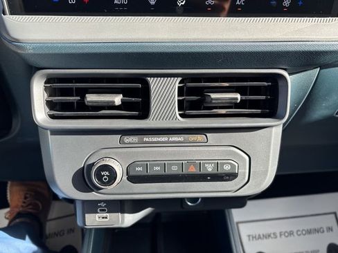 New 2025 Ford Maverick XL w/ Equipment Group 102A image 24