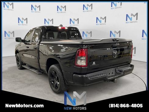 Used 2022 RAM 1500 Big Horn AWD/4WD image 3