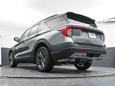 New 2026 Ford Explorer Active w/ Active Comfort Package image 28