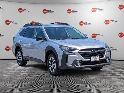 Certified 2025 Subaru Outback Premium AWD/4WD image 3