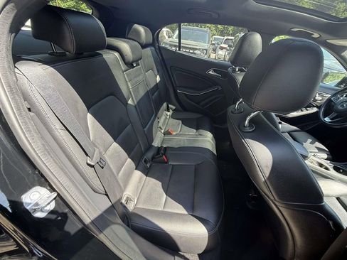 Used 2019 Mercedes-Benz GLA 250 image 10