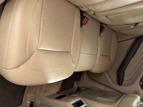 Used 2015 Mercedes-Benz ML 350 4MATIC w/ Premium 1 Package image 19