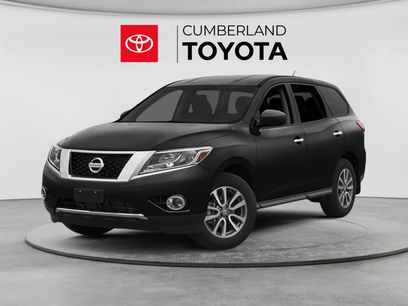 Used 2014 Nissan Pathfinder SV w/ Trailer Tow Package