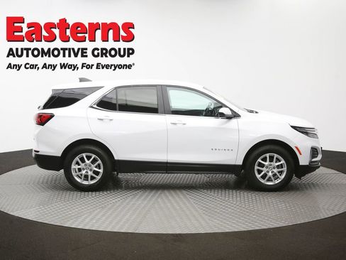 Used 2022 Chevrolet Equinox LT FWD image 44