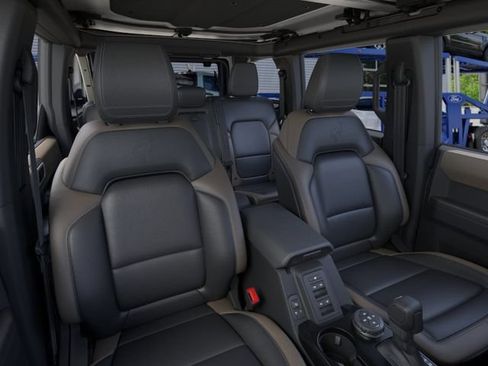 New 2026 Ford Bronco Big Bend w/ Black Diamond Package AWD/4WD image 10