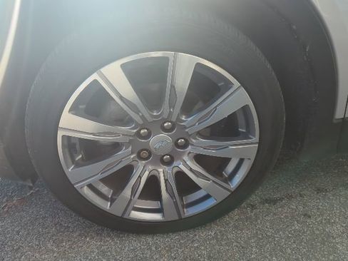 Used 2020 Cadillac XT4 Premium Luxury image 13