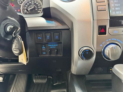 Used 2016 Toyota Tundra TRD Pro AWD/4WD image 25