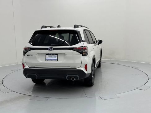 Used 2025 Subaru Forester Limited image 5