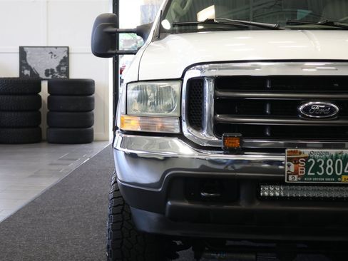 Used 2003 Ford F350 Lariat image 55