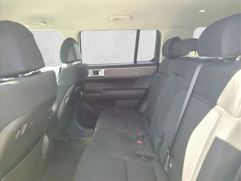 Used 2024 Hyundai Santa Fe SE image 16