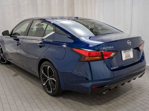 Certified 2024 Nissan Altima 2.5 SR image 3