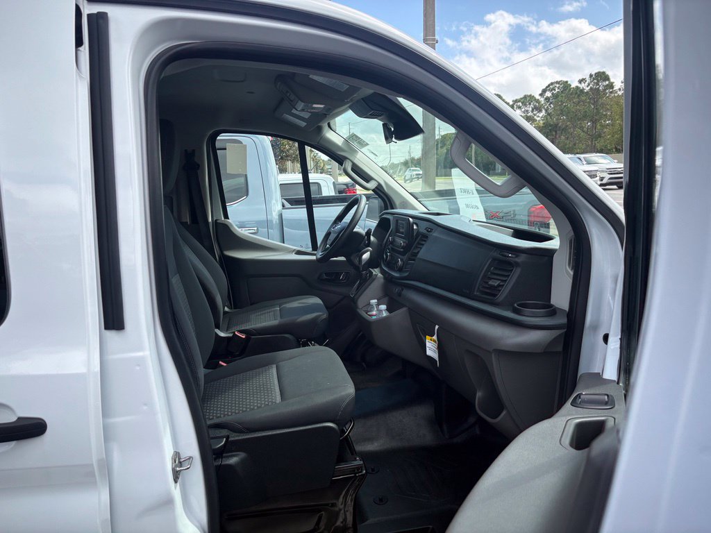 Used 2025 Ford Transit 250 Low Roof w/ Exterior Upgrade Package RWD image 5
