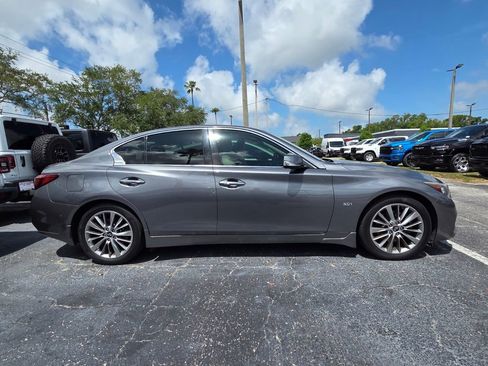 Used 2018 INFINITI Q50 Luxe w/ Essential Package (3.0T Luxe) RWD image 6