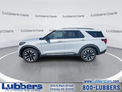Used 2025 Ford Explorer Platinum w/ LUX Leather Package AWD/4WD image 5