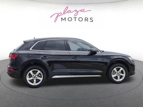 Used 2023 Audi Q5 2.0T Premium w/ Convenience Package AWD/4WD image 4