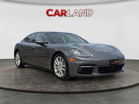 Used 2018 Porsche Panamera 4S AWD/4WD image 9