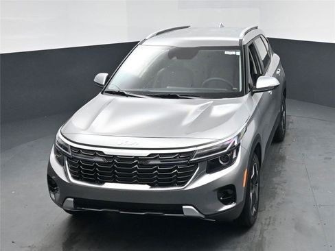 New 2026 Kia Seltos S image 14