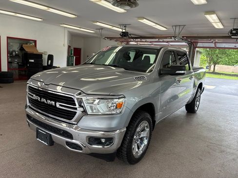 Used 2020 RAM 1500 Big Horn AWD/4WD image 3