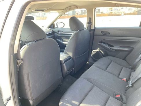 Used 2023 Nissan Altima 2.5 SV FWD image 33