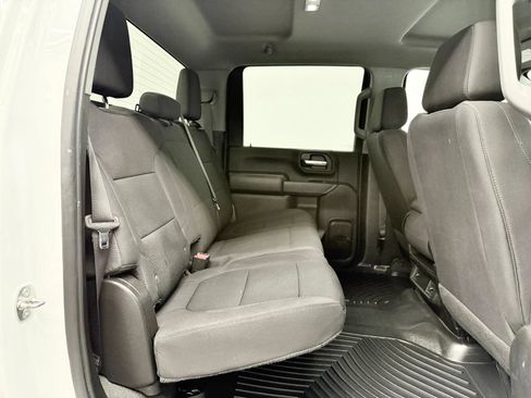 Used 2023 Chevrolet Silverado 2500 Custom w/ Custom Convenience Package AWD/4WD image 18