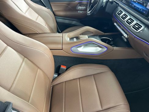 Certified 2026 Mercedes-Benz GLS 450 4MATIC image 21