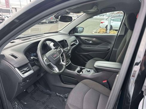 Used 2024 GMC Terrain SLE image 15