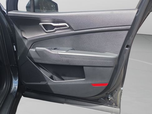 New 2026 Kia Sportage LX FWD image 19