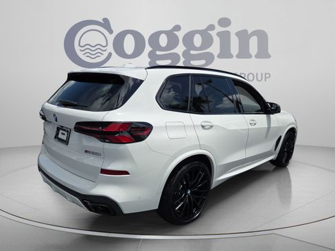 Certified 2025 BMW X5 M60i w/ M Sport Professional Package AWD/4WD image 5