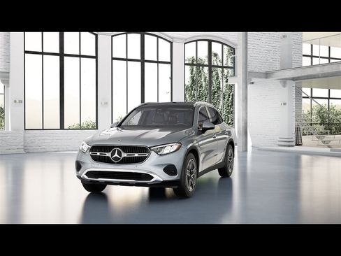 Certified 2026 Mercedes-Benz GLC 300 4MATIC image 36