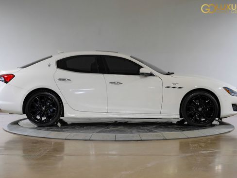 Used 2023 Maserati Ghibli GT RWD image 9
