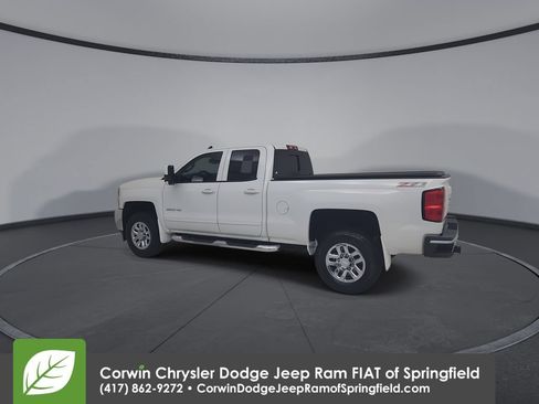 Used 2017 Chevrolet Silverado 2500 LT w/ LT Convenience Package AWD/4WD image 10