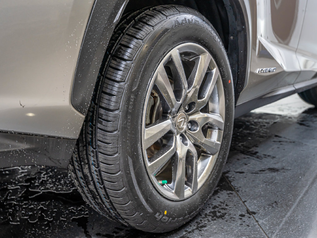 Used 2015 Lexus NX 300h AWD w/ Luxury Package image 49