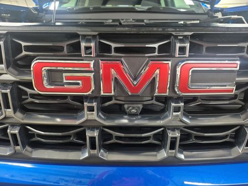 Used 2023 GMC Canyon AT4 w/ AT4 Premium Package image 33