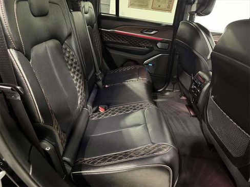 Certified 2022 Jeep Grand Cherokee Summit image 10