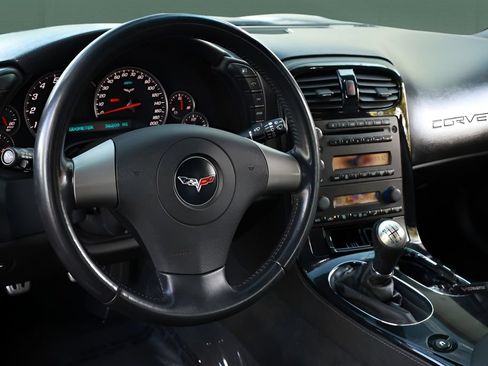 Used 2008 Chevrolet Corvette Coupe RWD image 27