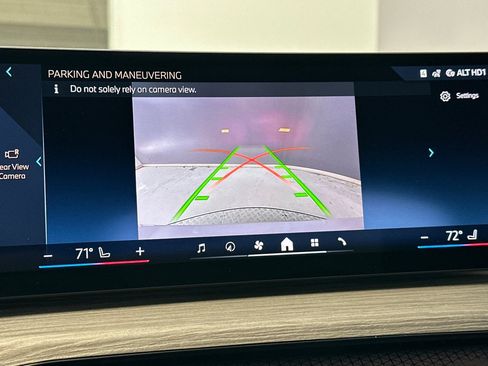 New 2026 BMW 330i Sedan image 22