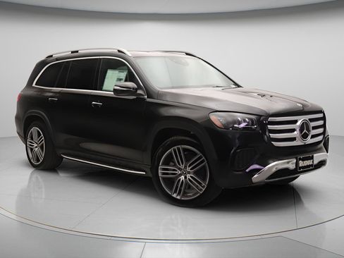 New 2026 Mercedes-Benz GLS 450 4MATIC image 1
