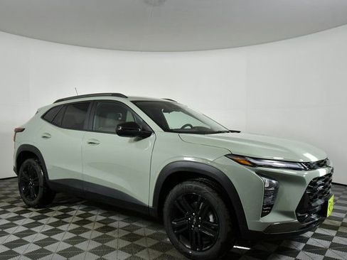 New 2026 Chevrolet Trax ACTIV w/ Driver Confidence Package image 9