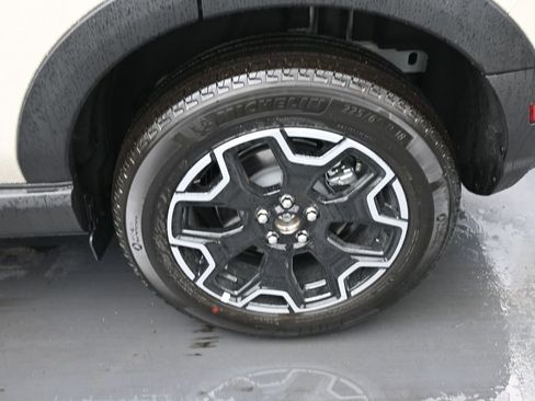 New 2025 Ford Bronco Sport Outer Banks image 12