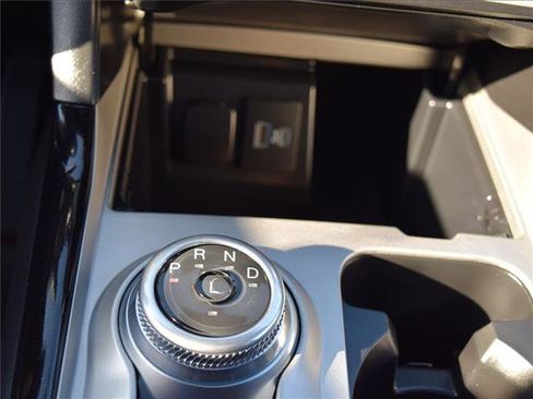 Used 2023 Ford Explorer ST-Line w/ Class IV Trailer Tow Package image 16