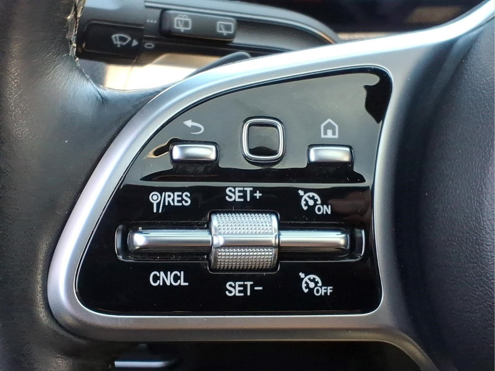 Certified 2022 Mercedes-Benz GLB 250 4MATIC image 24