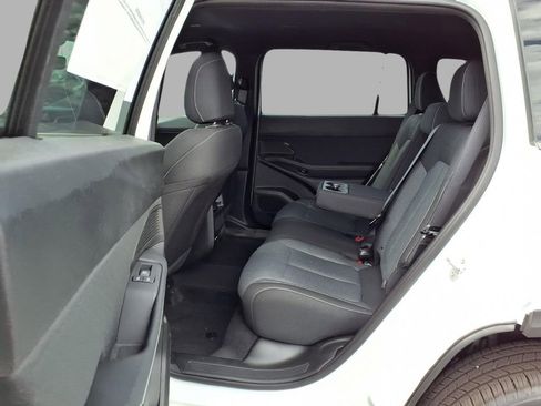 New 2026 Jeep Cherokee Laredo AWD/4WD image 26