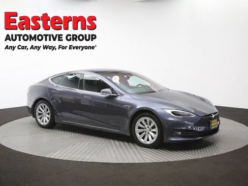 Used 2017 Tesla Model S 90D AWD/4WD image 44